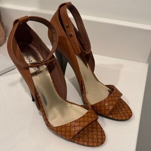 BeBe Fianna Style Cognac Woven Open-Toe Ankle-Strap Heels
